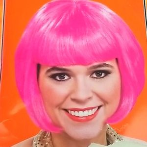 Costume bob wig hot pink